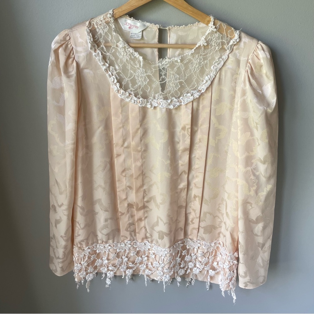 Vintage JCPENNY Womens Shirt Size 11/12 Cream Long Sleeve Tassel Lace Floral